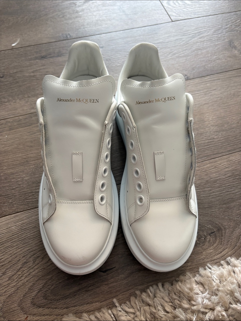 Alexander McQUEEN White Leather Low-Top Sneakers